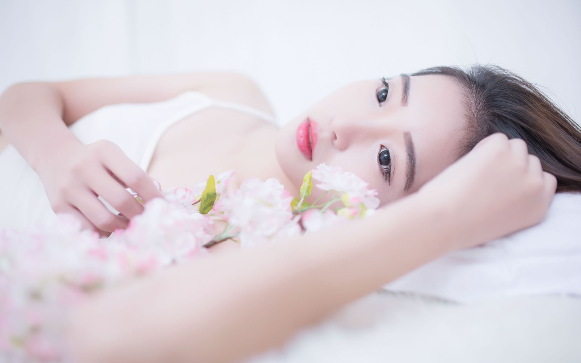 何立峰出席第三届中国国际供应链促进博览会开幕式指出 中国将做全球产业链供应链互利共赢的推动者